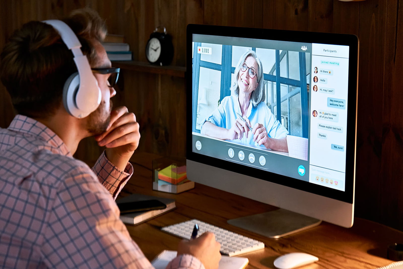 Videoconferencing platforms for remote interpreting